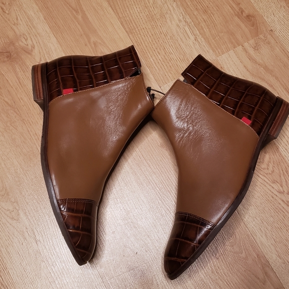 Marc Joseph New York Women's bootie. - Picture 2 of 5